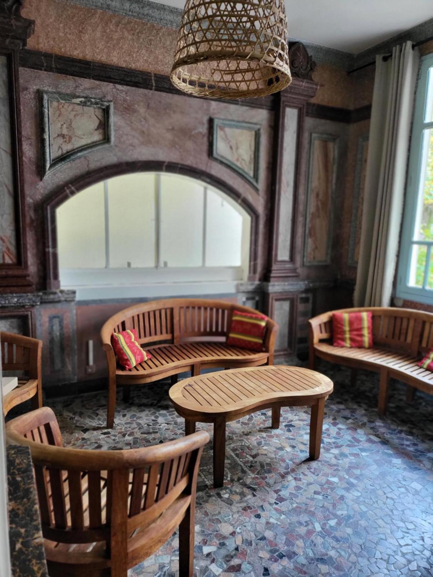Le Pavillon De L'Intemporelle Bagneres De Bigorre 외부 사진