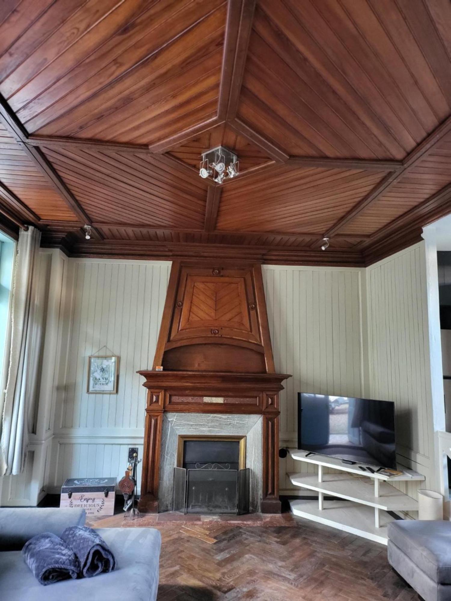 Le Pavillon De L'Intemporelle Bagneres De Bigorre 외부 사진
