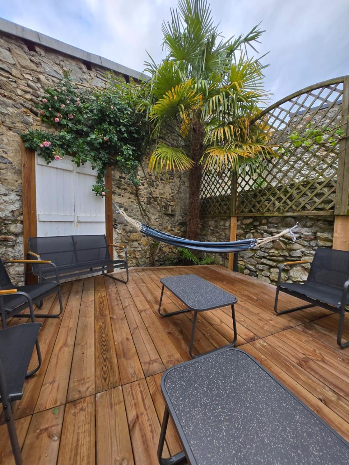 Le Pavillon De L'Intemporelle Bagneres De Bigorre 외부 사진